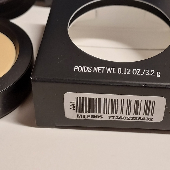 MAC Cream Colour Base *PEARL* - Picture 5 of 5